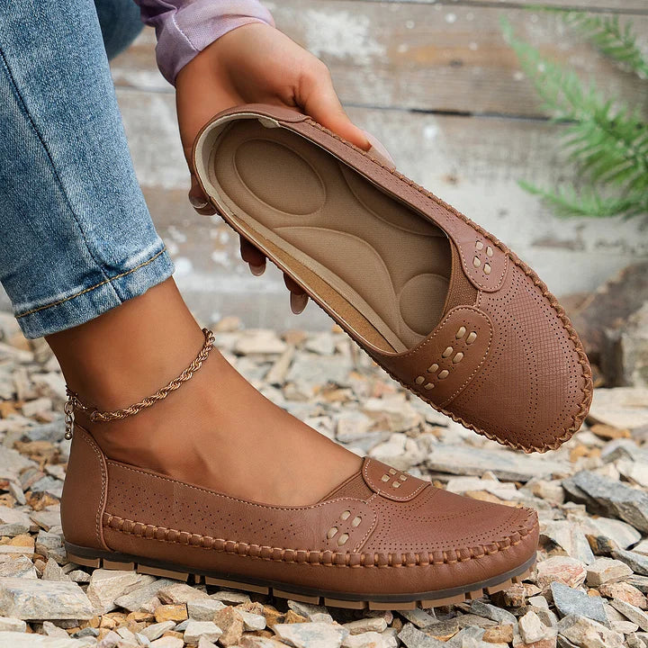 Emily & Isabella Brooks | Orthopaedic Shoes