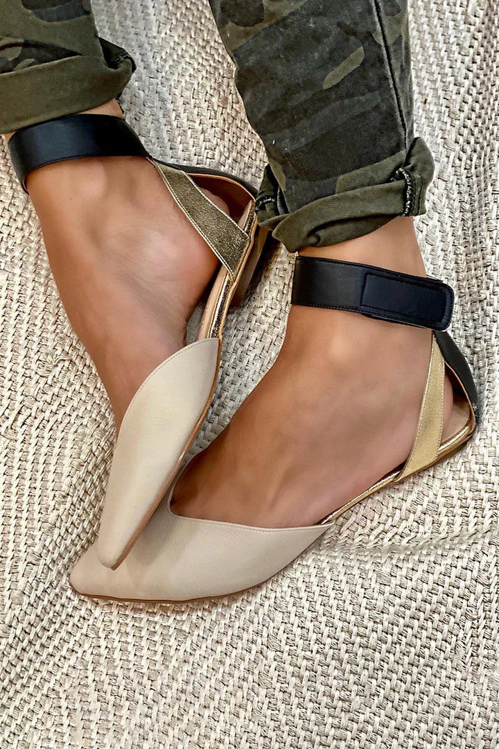 Emily & Isabella Brooks | Two-Tone Modern Flats