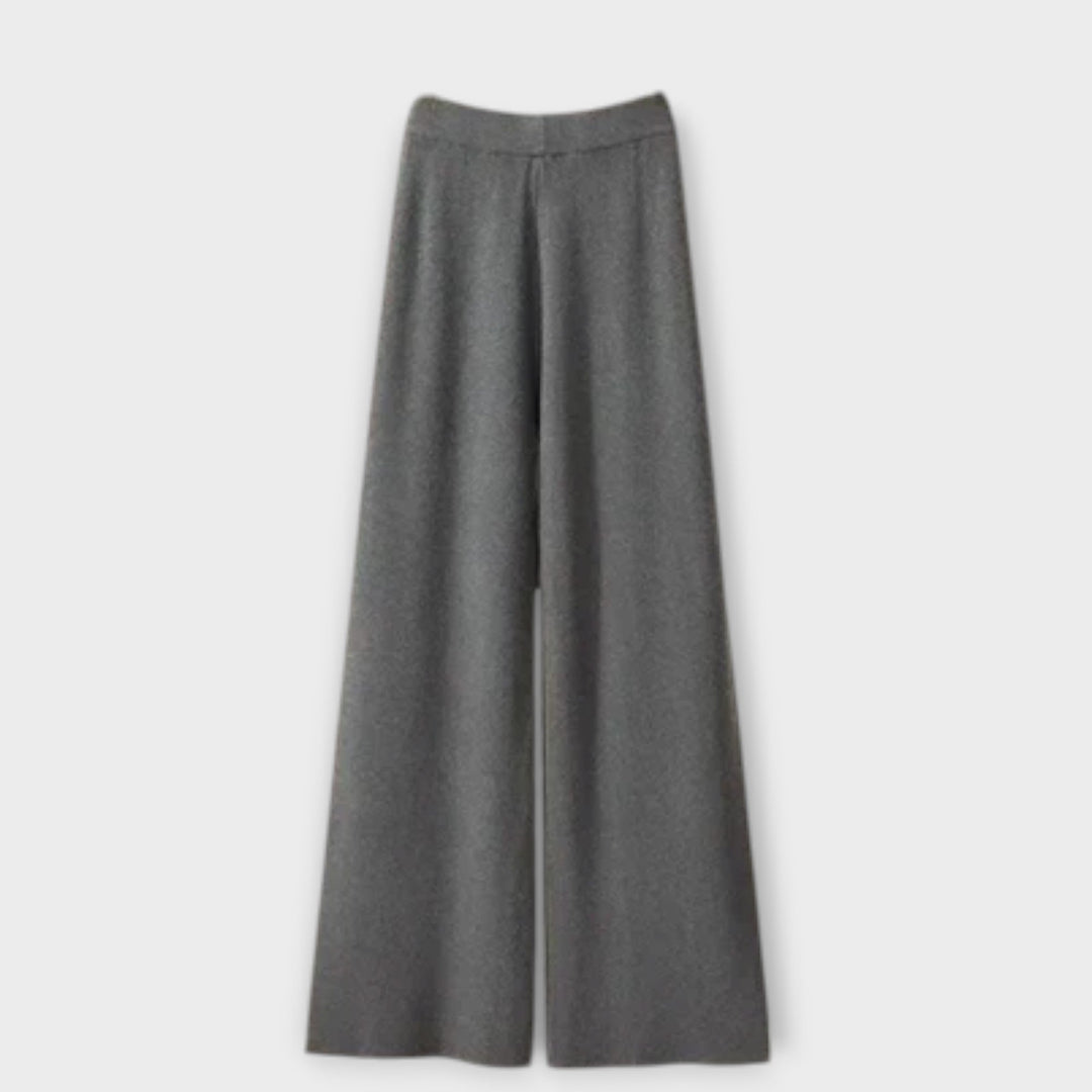 Emily & Isabella Brooks | Cozy Three-Piece Set