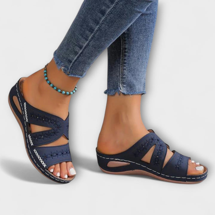 Emily & Isabella Brooks | Orthopedic Sandals in Comfortable Design