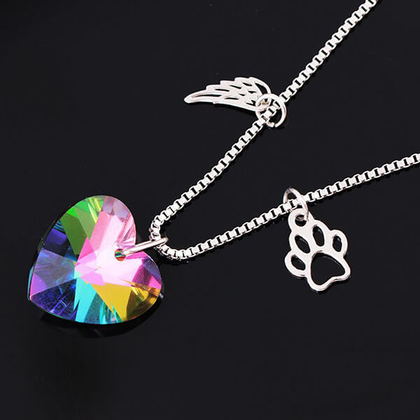 Emily & Isabella Brooks | Heart Pendant Necklace