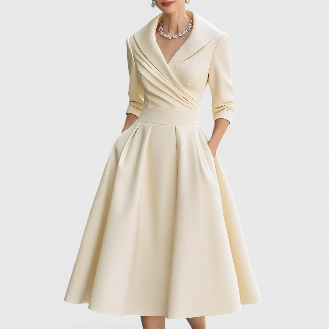 Emily & Isabella Brooks | Flattering Midi Dress