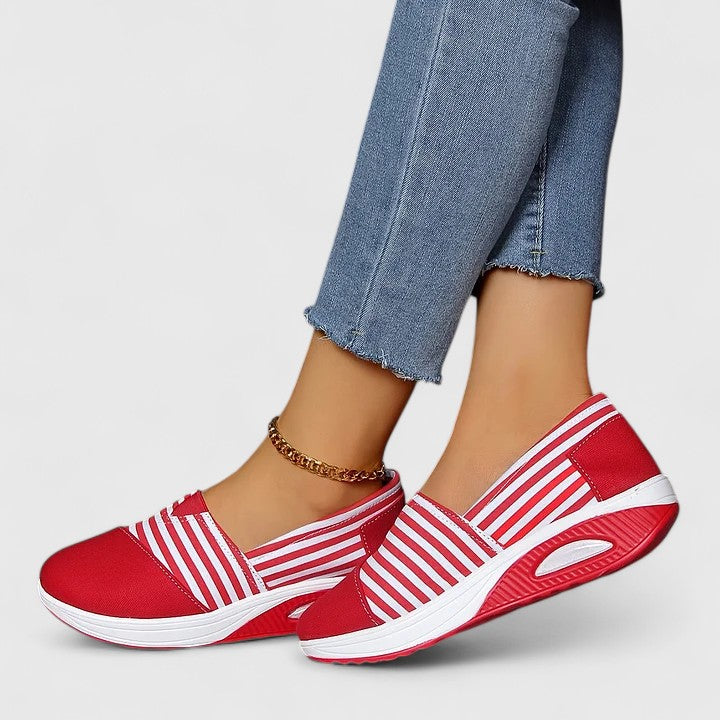 Emily & Isabella Brooks | Comfort Sneakers