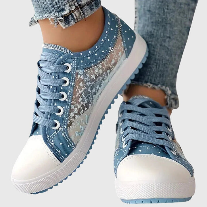 Emily & Isabella Brooks | Comfort Sneakers