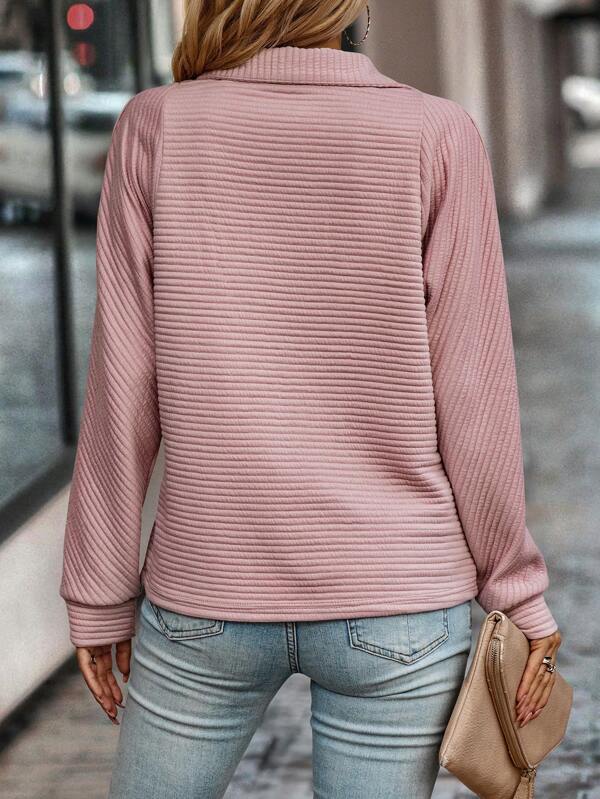Emily & Isabella Brooks | V-Neck Sweater in Elegant Style