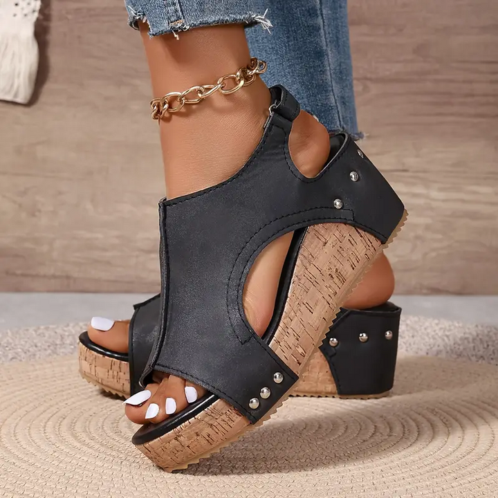 Emily & Isabella Brooks | Comfort Sandals
