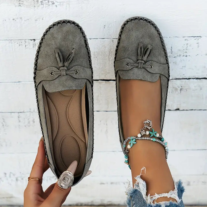 Emily & Isabella Brooks | Soft Moccasins
