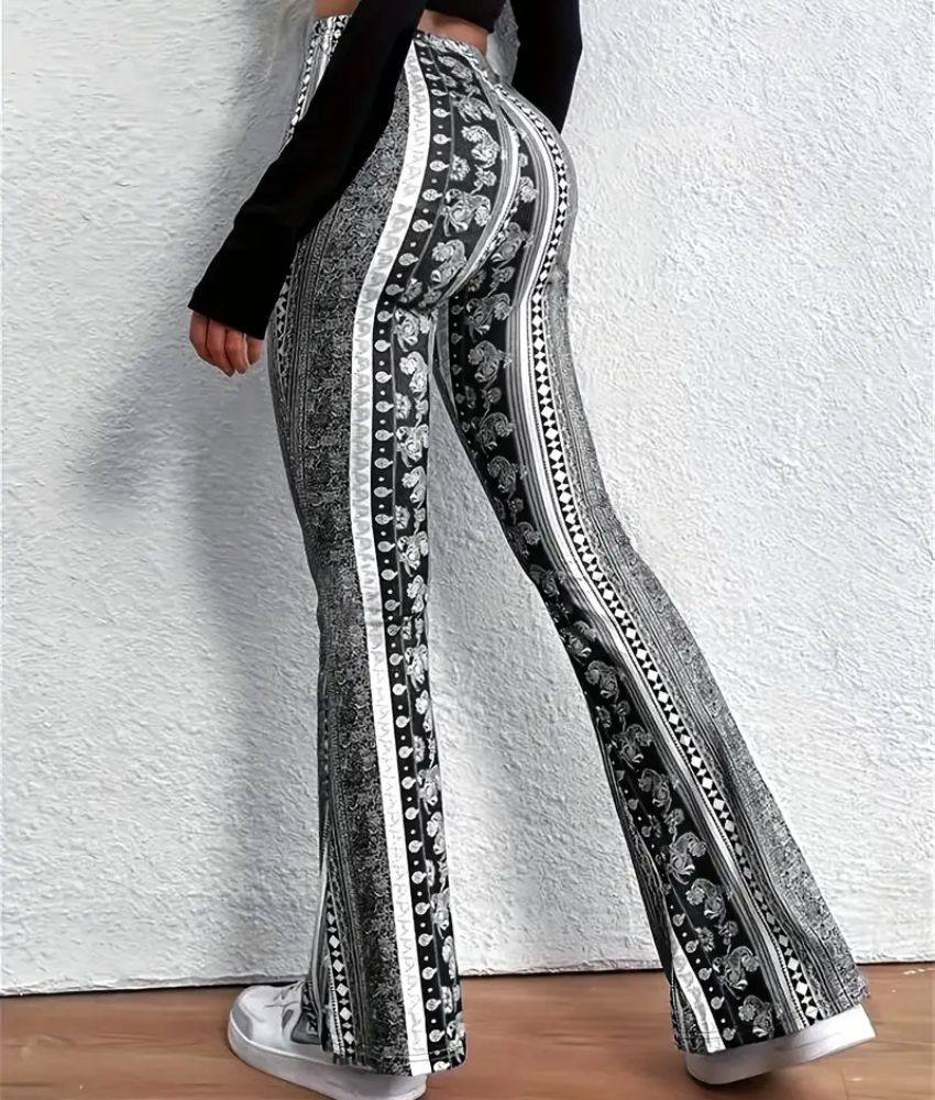 Emily & Isabella Brooks | Flowy Women's Trousers in Lightweight Fabric
