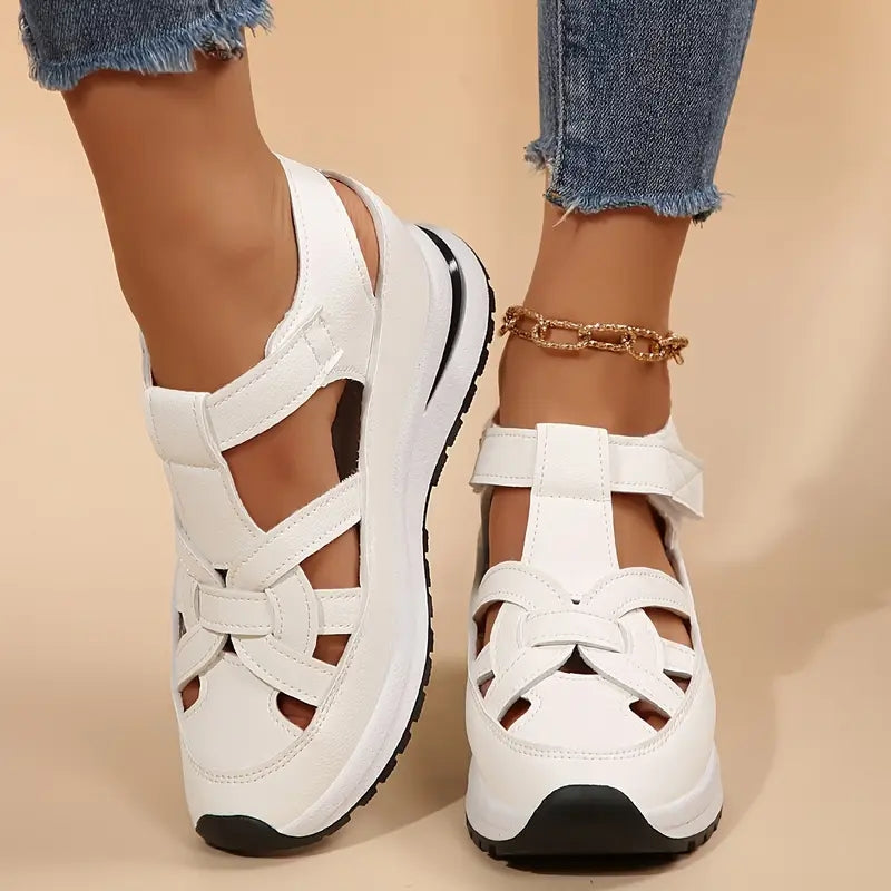 Emily & Isabella Brooks | Comfort Sandals