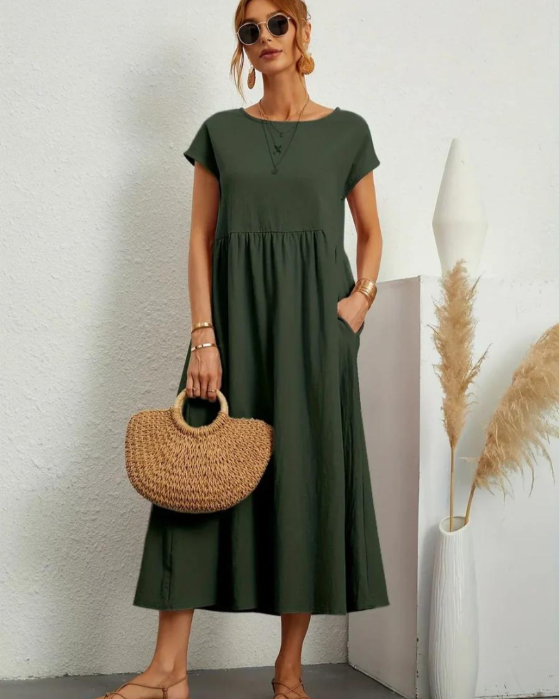 Emily & Isabella Brooks | Midi Dress