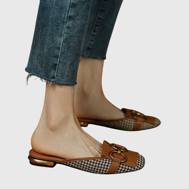 Emily & Isabella Brooks | Orthopedic Sandals