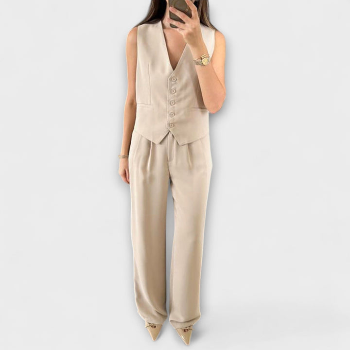 Emily & Isabella Brooks | Solid Color V-Neck Vest and Pants Two-Piece Set