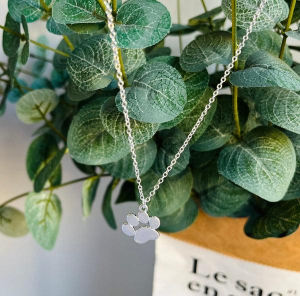 Emily & Isabella Brooks | Silver Paw Necklace – Stainless Steel