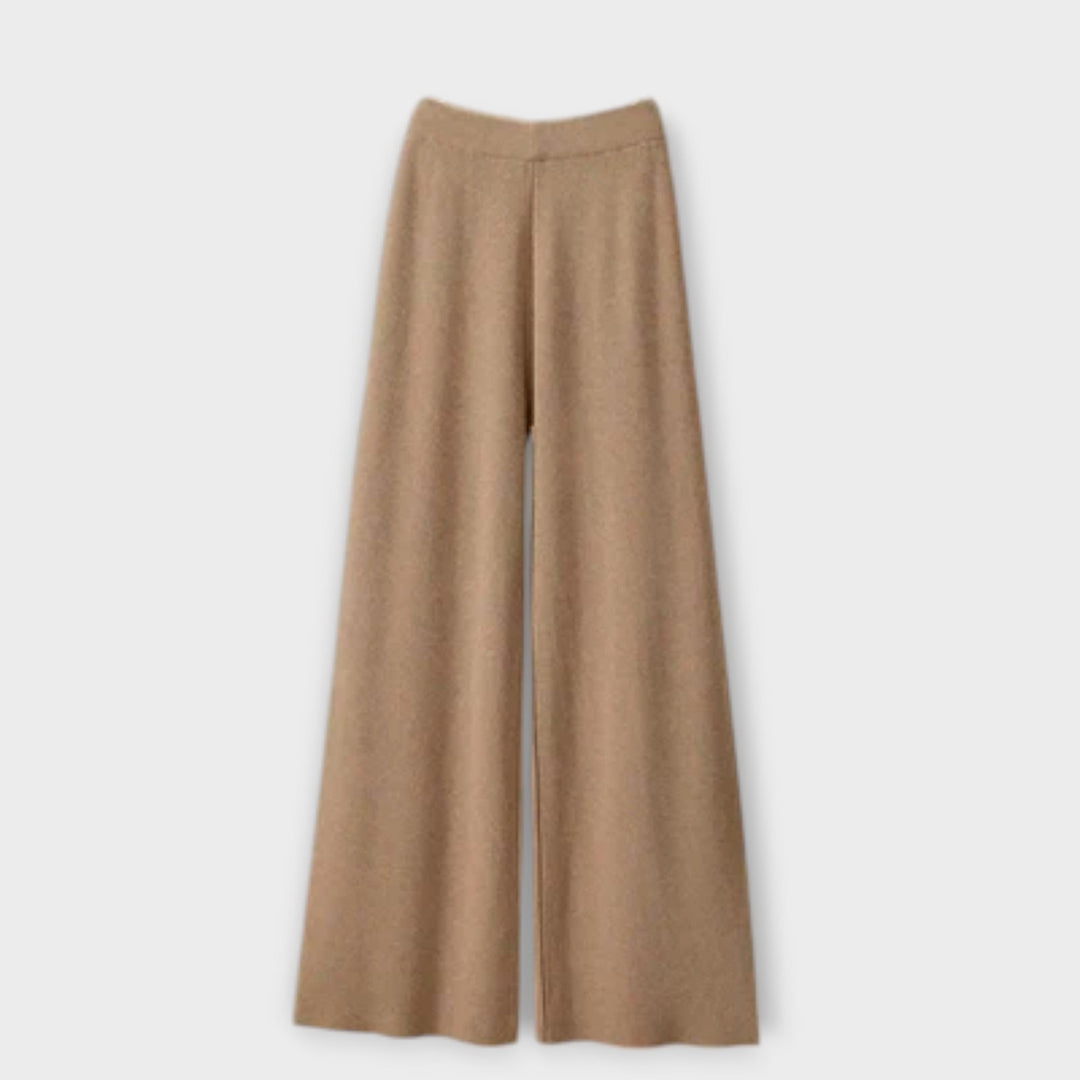 Emily & Isabella Brooks | Cozy Three-Piece Set