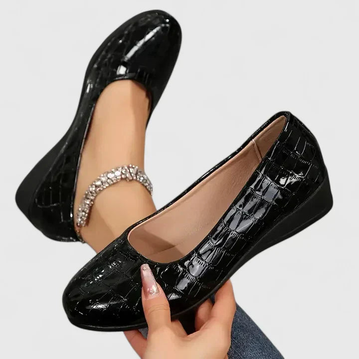 Emily & Isabella Brooks | Orthopedic Shoes
