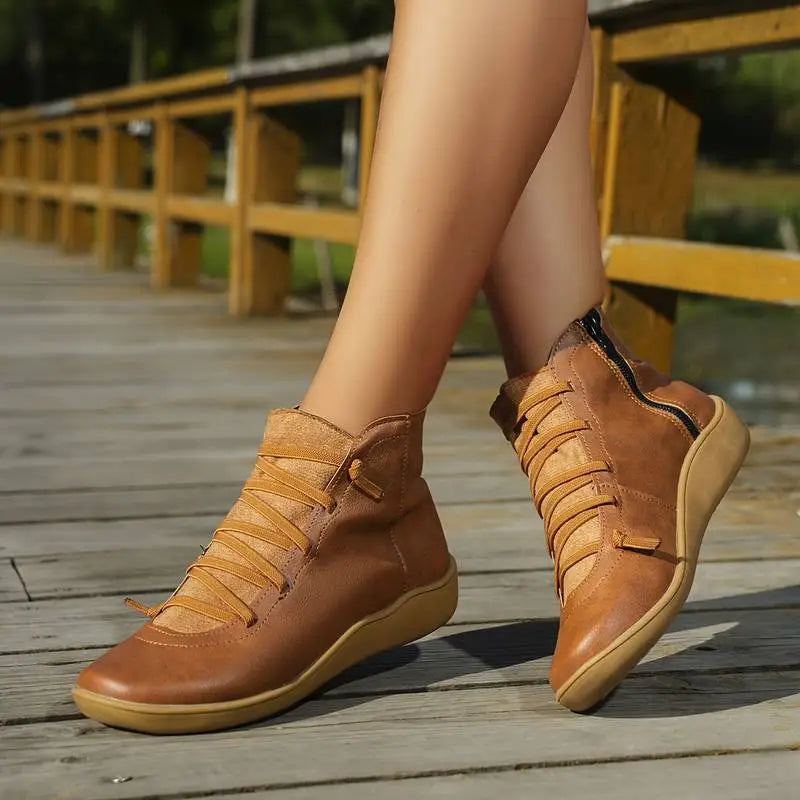 Emily & Isabella Brooks | Women's Casual Lace-Up Ankle Boots