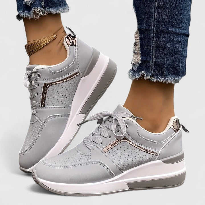 Emily & Isabella Brooks | Comfort Shoes