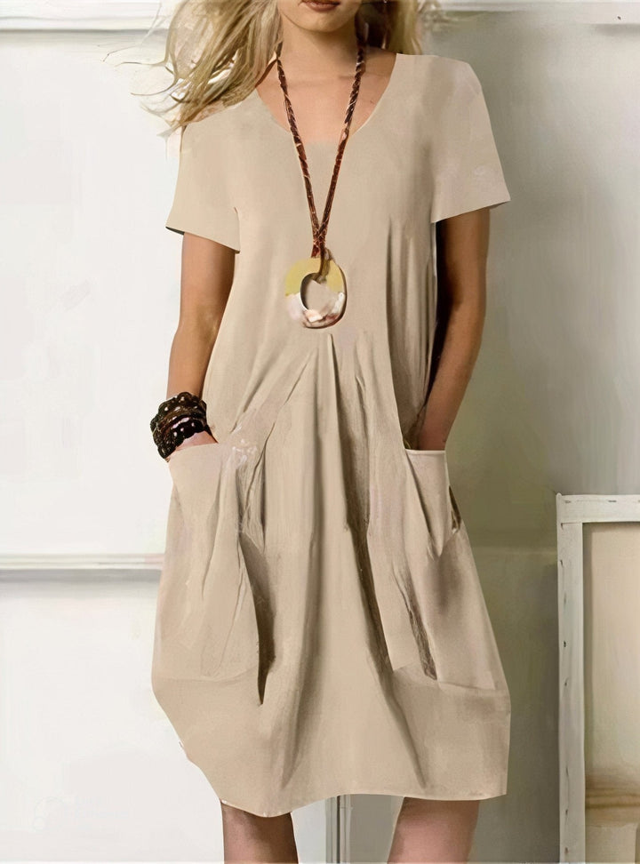 Emily & Isabella Brooks | Fluid Casual Maxi Dress