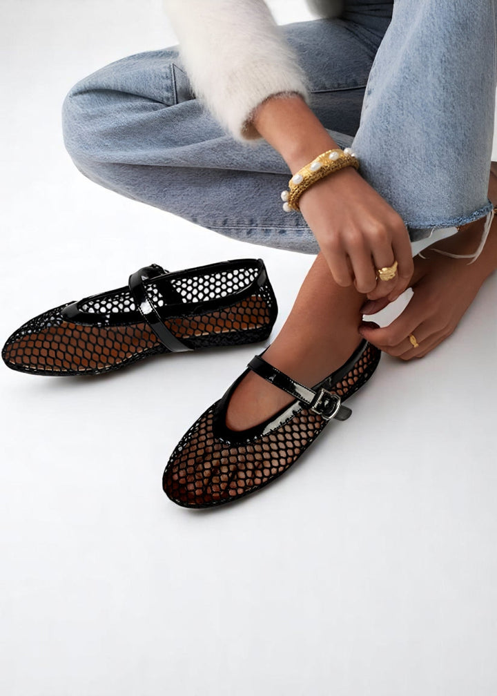 Emily & Isabella Brooks | Mesh Flats