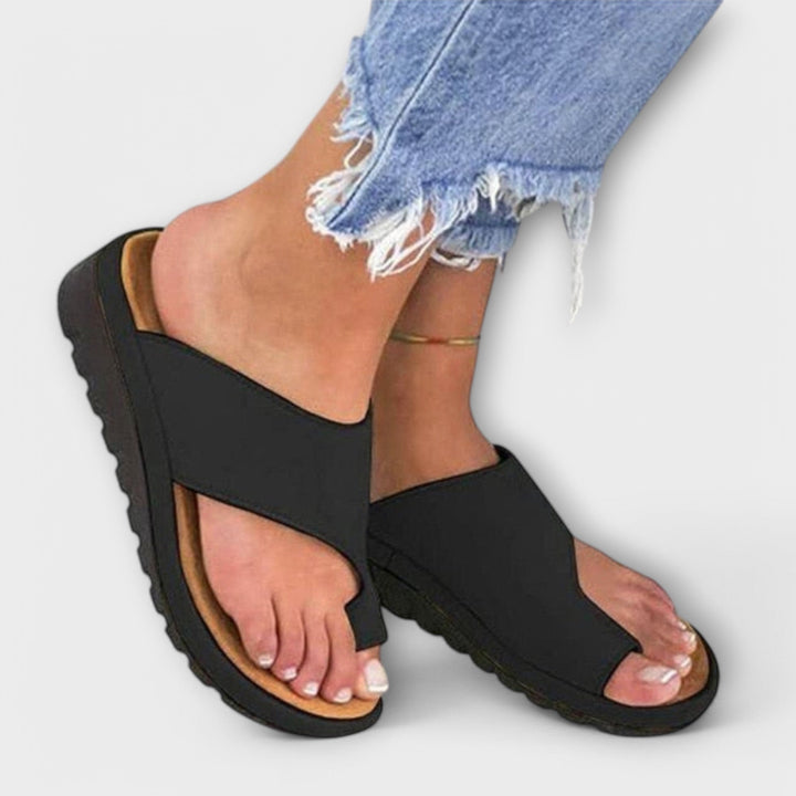 Emily & Isabella Brooks | Comfortable Orthopedic Sandals