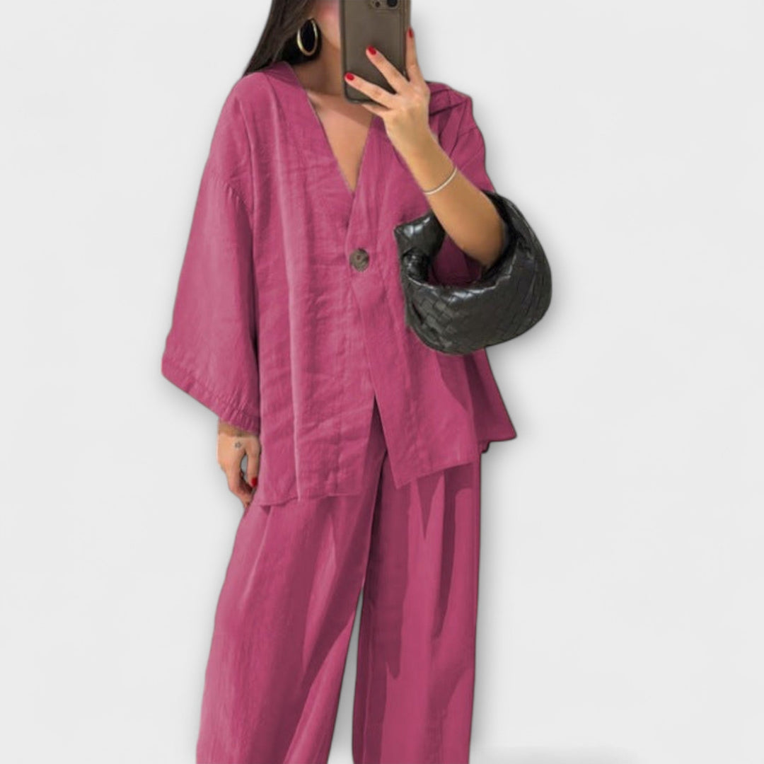 Emily & Isabella Brooks | Casual V-Neck Top and Pants Set