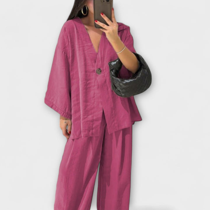 Emily & Isabella Brooks | Casual V-Neck Top and Pants Set