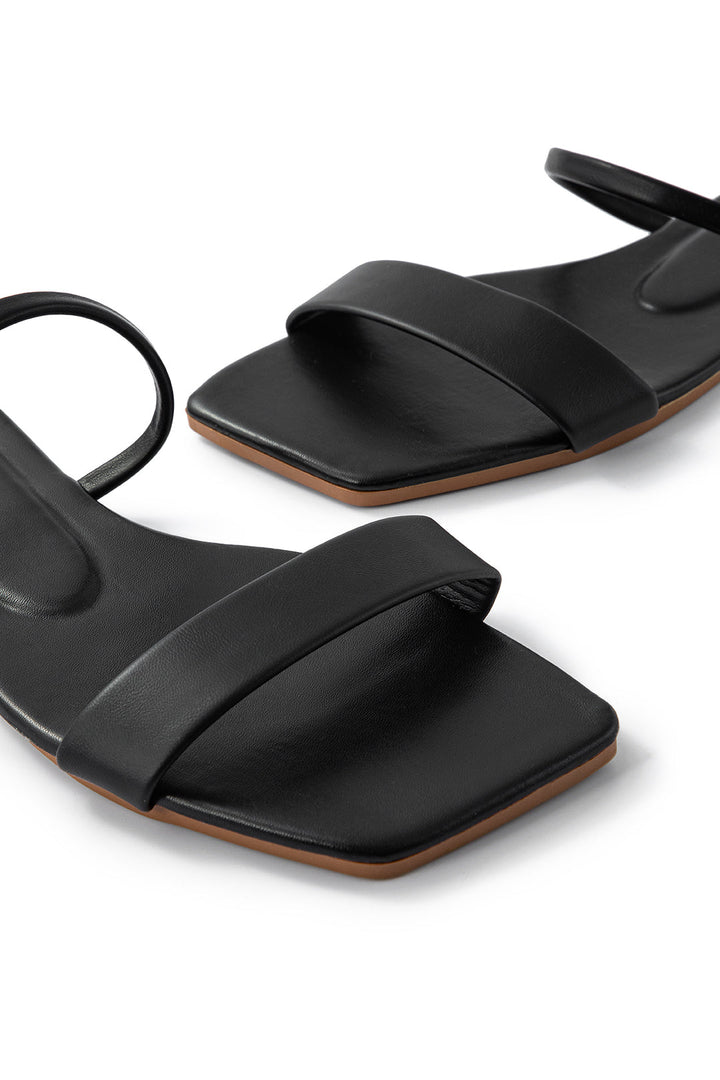 Emily & Isabella Brooks | Basic Flat Sandals, Square Toe