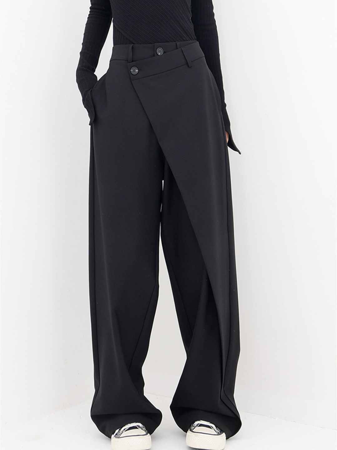 Emily & Isabella Brooks | Modern Baggy Pants