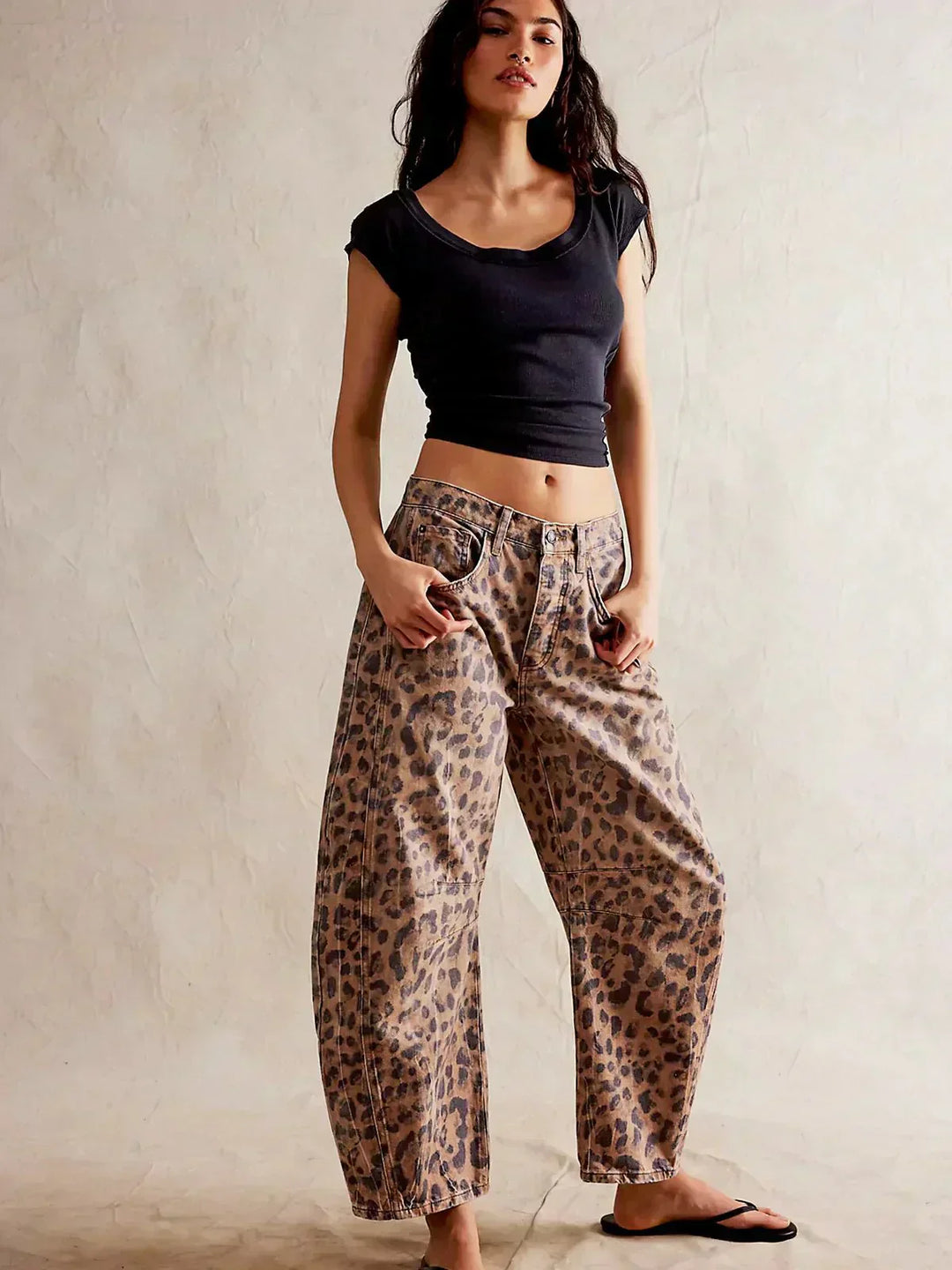 Emily & Isabella Brooks | Chic Barrel Jeans