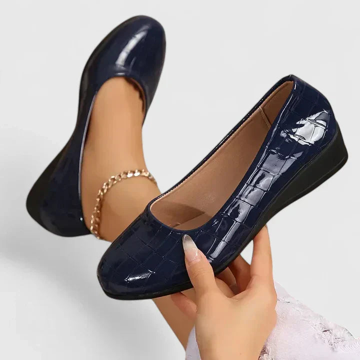 Emily & Isabella Brooks | Orthopedic Shoes