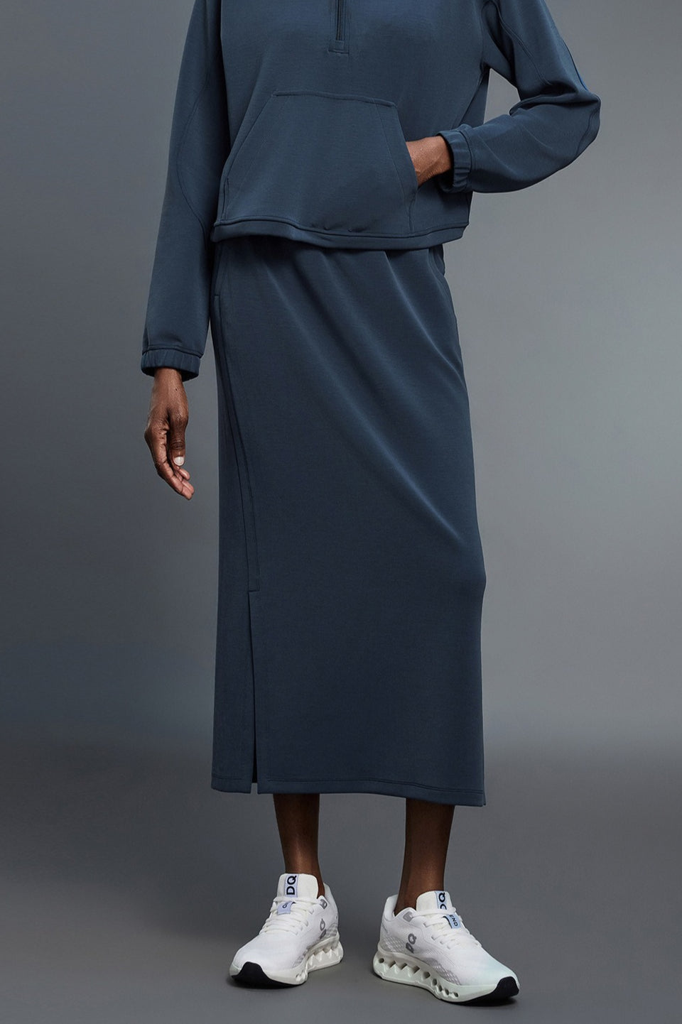 Emily & Isabella Brooks | High Waist Split Straight Midi Skirt
