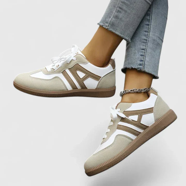Emily & Isabella Brooks | Comfort Sneakers