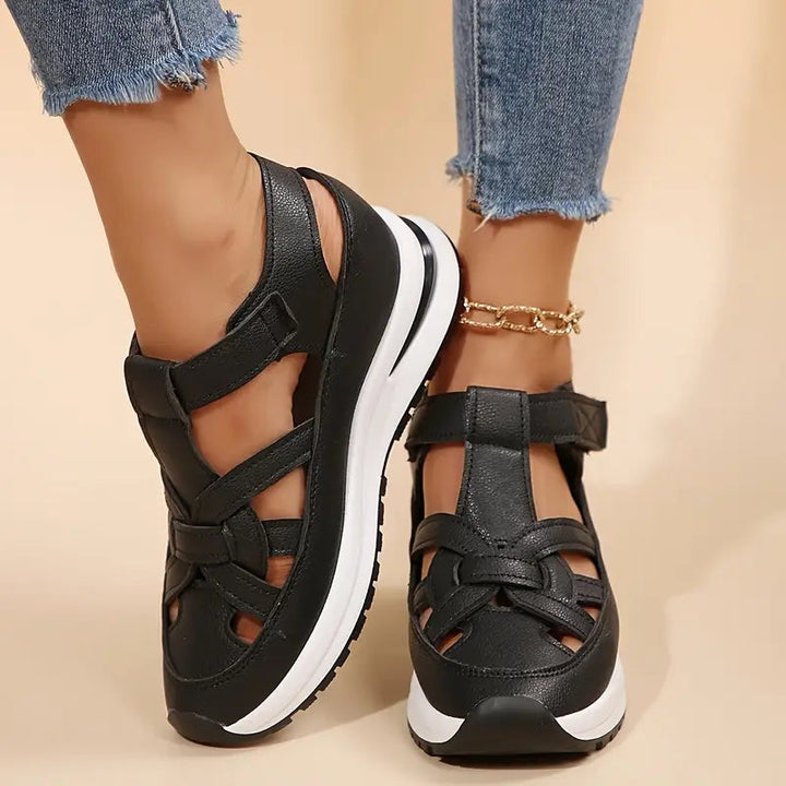 Emily & Isabella Brooks | Comfort Sandals