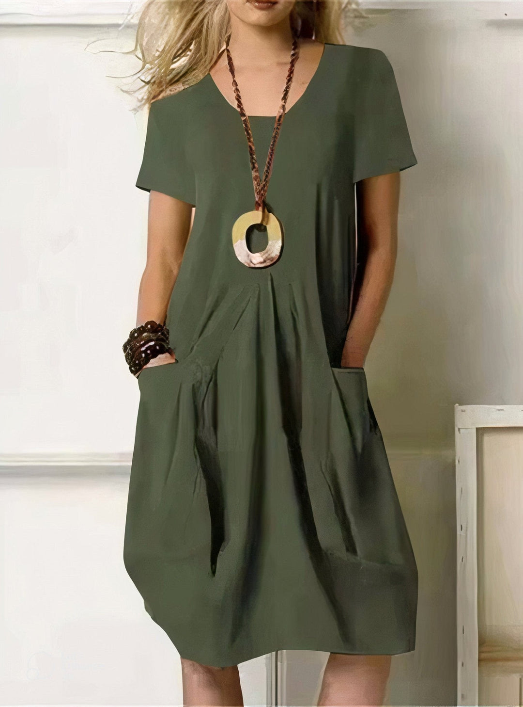 Emily & Isabella Brooks | Fluid Casual Maxi Dress