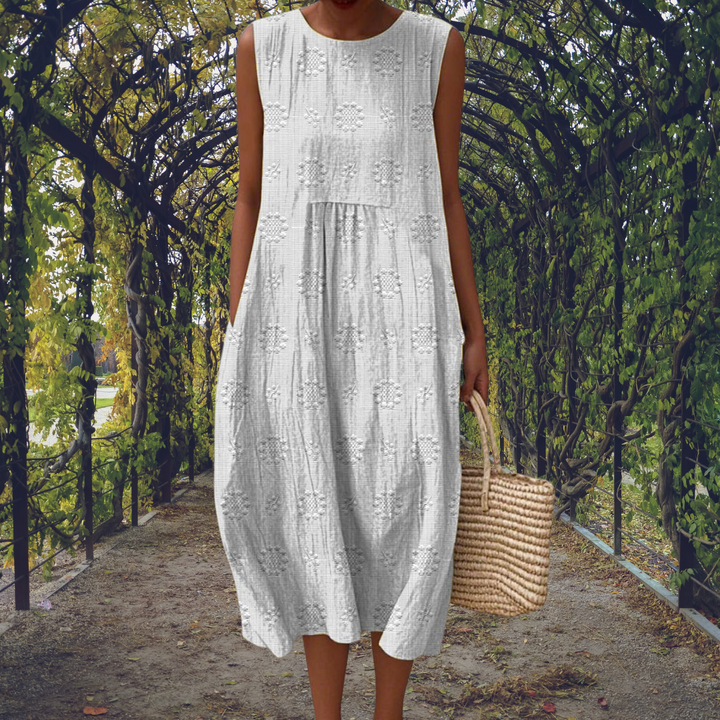 Emily & Isabella Brooks | Elegant Sleeveless Dress with Pockets