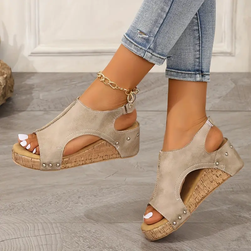 Emily & Isabella Brooks | Comfort Sandals