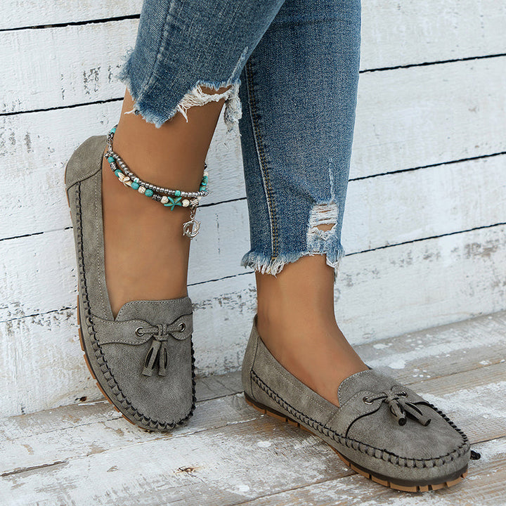 Emily & Isabella Brooks | Soft Moccasins