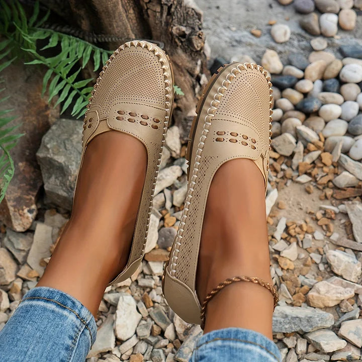 Emily & Isabella Brooks | Orthopaedic Shoes