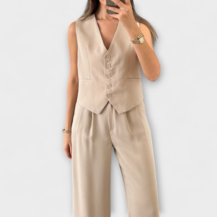 Emily & Isabella Brooks | Solid Color V-Neck Vest and Pants Two-Piece Set