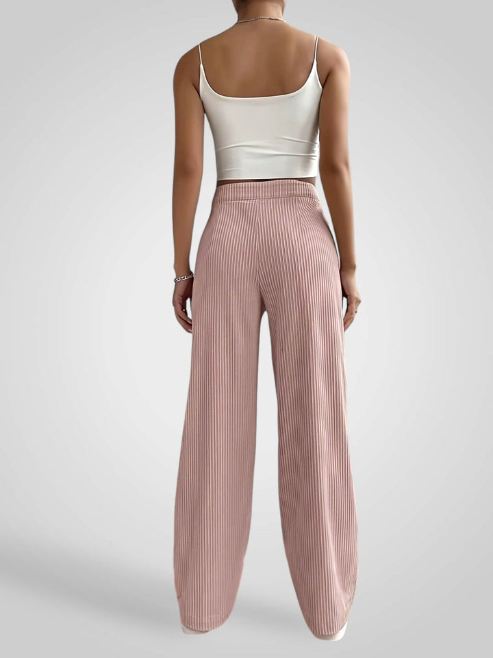 Emily & Isabella Brooks | Comfortable Pants