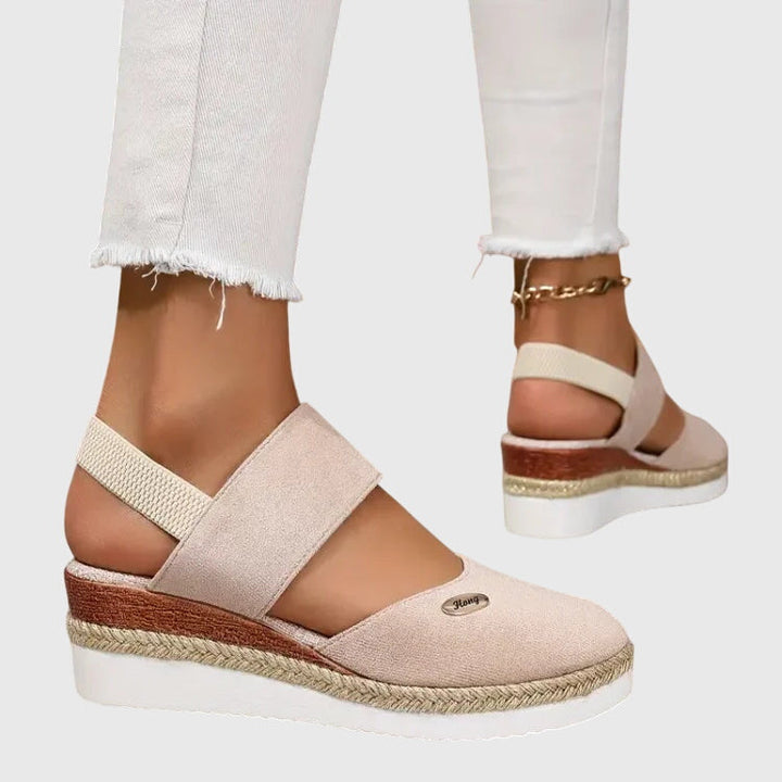 Emily & Isabella Brooks | Orthopedic Sandals