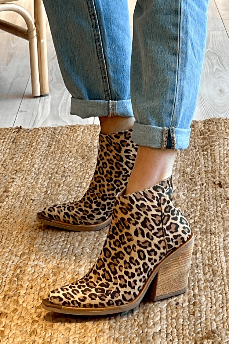 Emily & Isabella Brooks | Pointed Toe Cowboy Boot