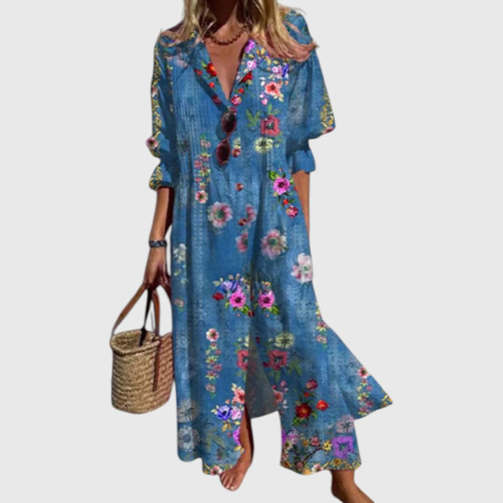 Emily & Isabella Brooks | Maxi Dress in Bloom Boldly Print