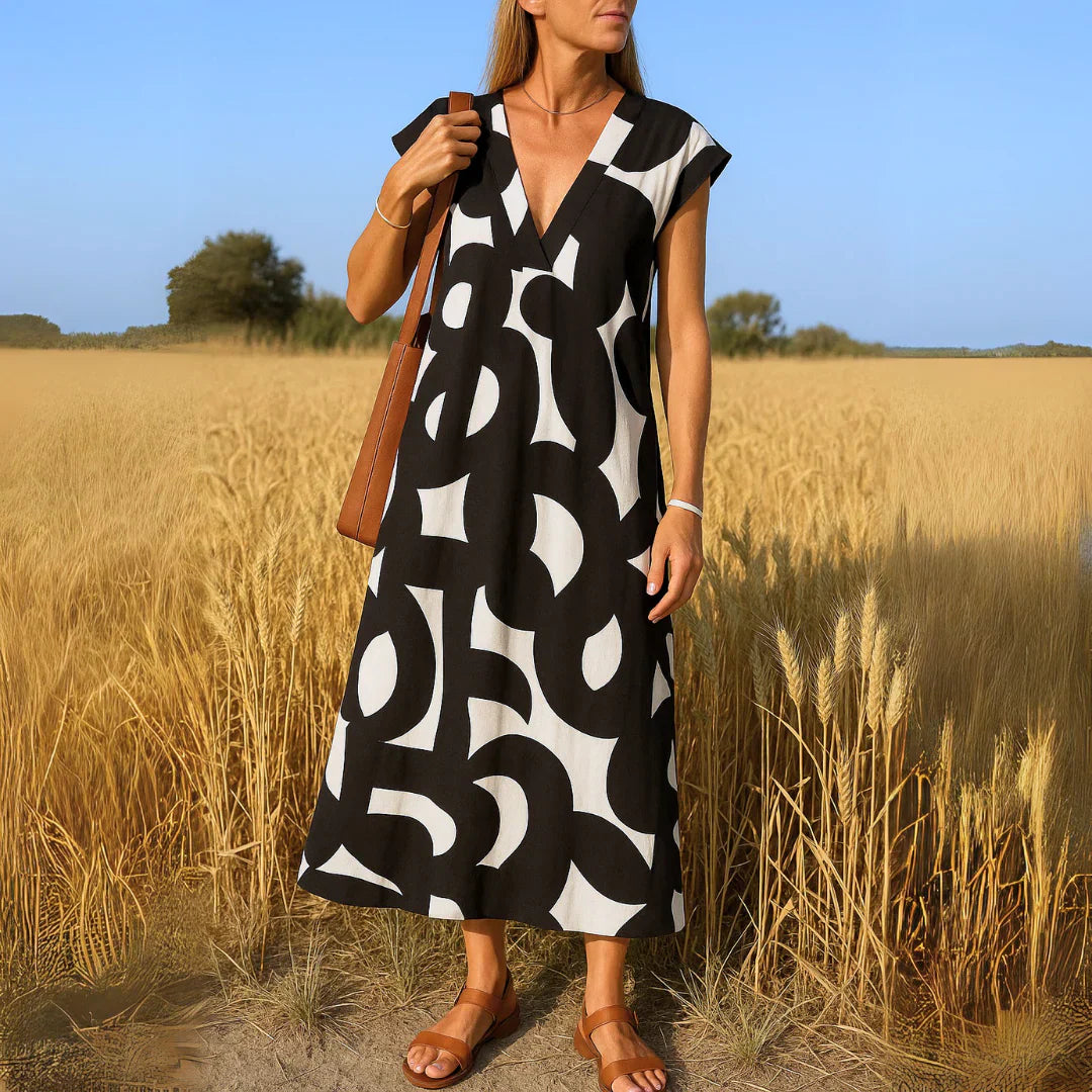 Emily & Isabella Brooks | Cutwork Detail Maxi Dress