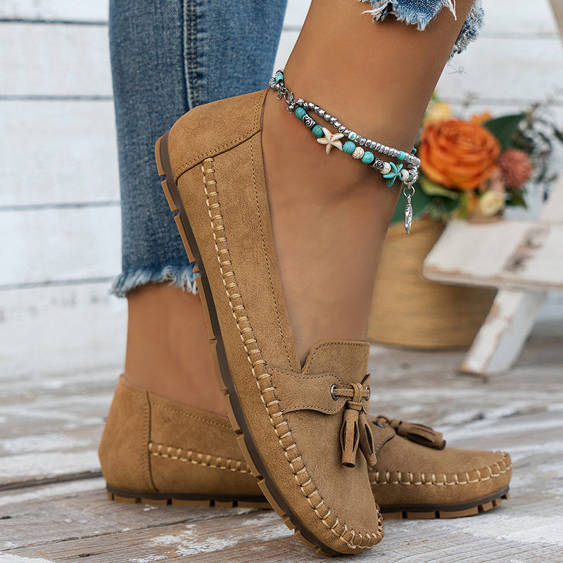 Emily & Isabella Brooks | Soft Moccasins