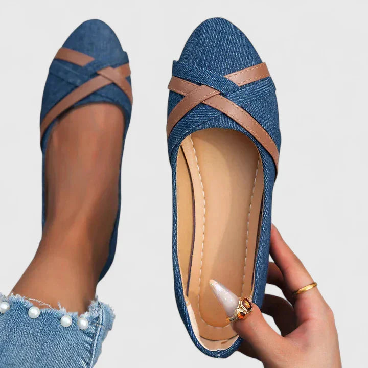 Emily & Isabella Brooks | Comfort Shoes