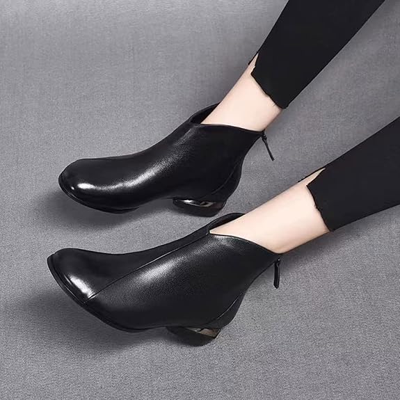 Emily & Isabella Brooks | Women's Ankle Boots