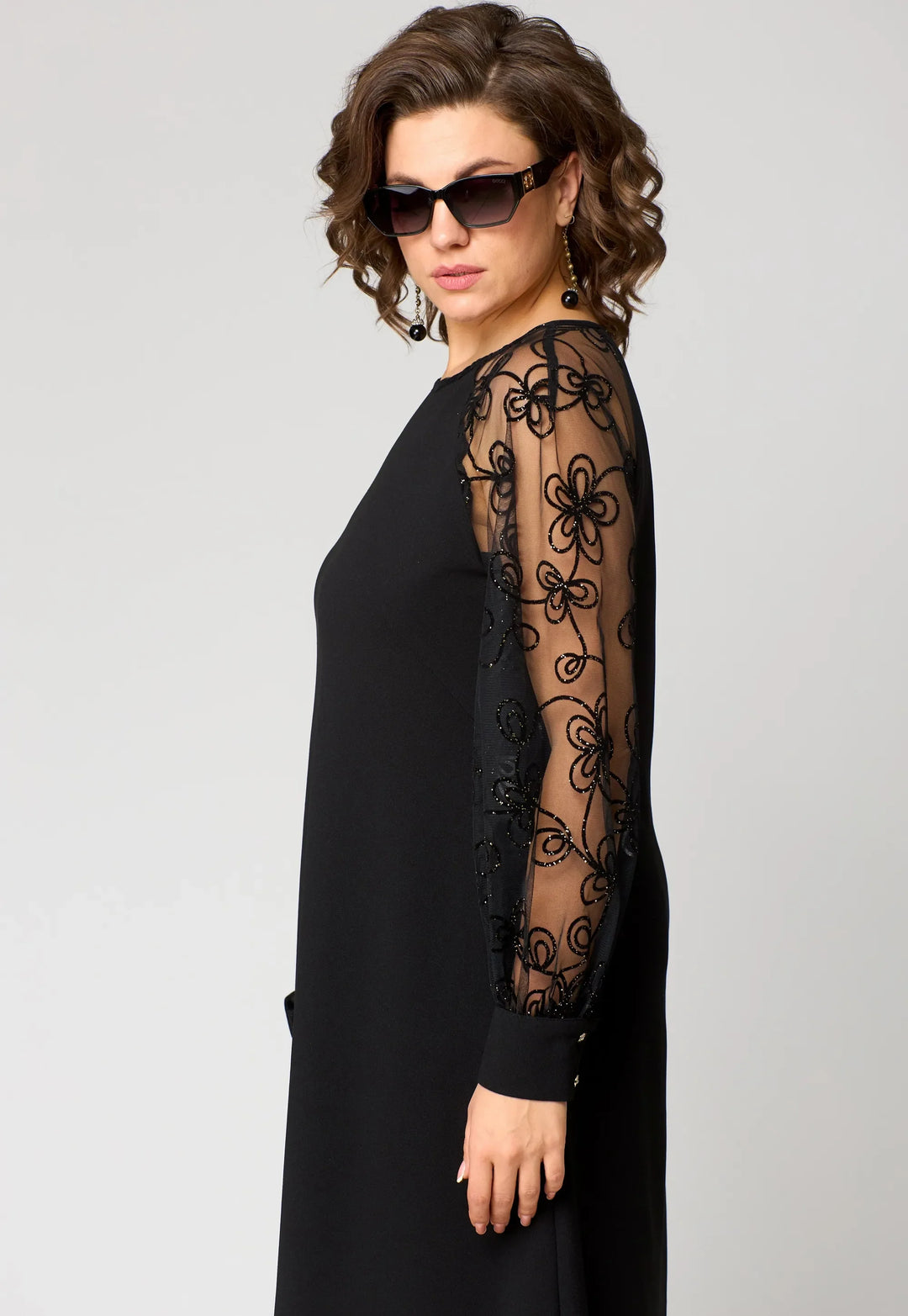 Emily & Isabella Brooks | Elegant Lace Dress