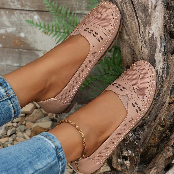 Emily & Isabella Brooks | Women's Comfort Shoes