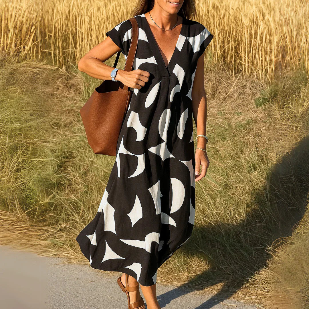Emily & Isabella Brooks | Cutwork Detail Maxi Dress